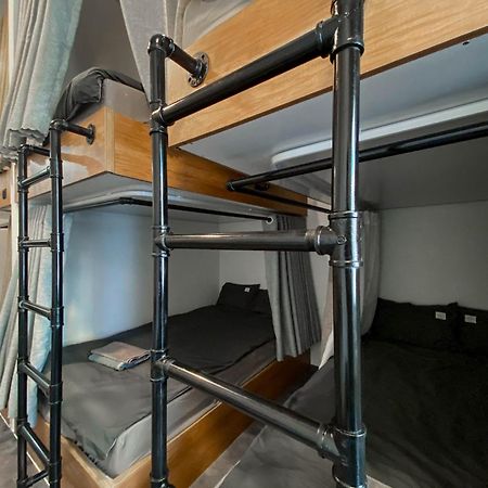 Zeus Living - City Central Хошимин Екстериор снимка